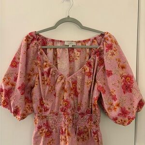 LOFT Pink and Red Floral V neck blouse with puff sleeves and elastic waist SZ L.